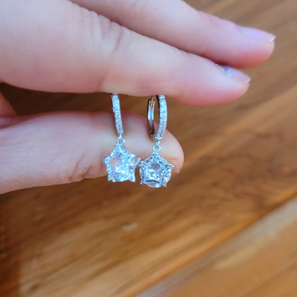 Elegant, simple silver hoop huggie earrings w/ star dangle & cubic zirconia - Picture 3 of 3